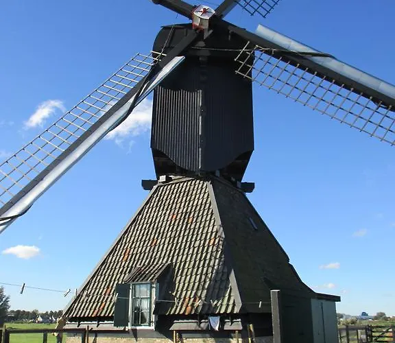 Aldeamento Turístico Delftse Hout Delft